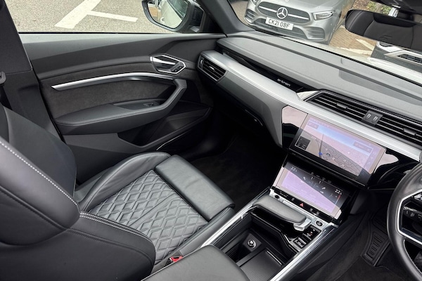 Used Audi e-tron 2021 for sale - 76349625: Photo 40
