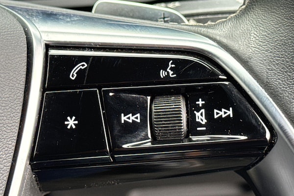 Used Audi e-tron 2021 for sale - 76349625: Photo 48