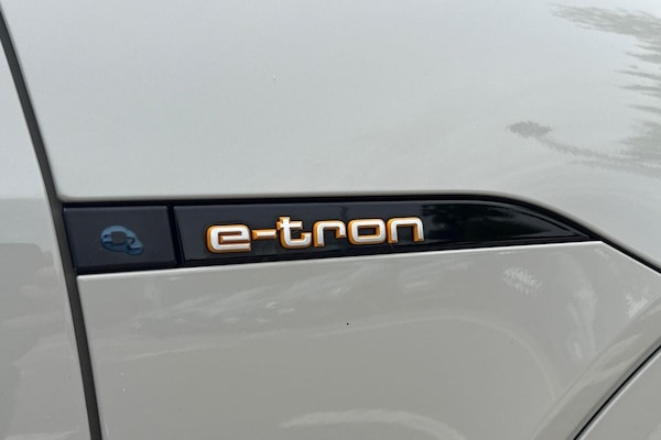 Used Audi e-tron 2021 for sale - 76349625: Photo 49