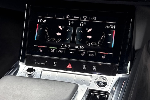Used Audi e-tron 2021 for sale - 76349625: Photo 54