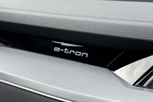 Used Audi e-tron 2021 for sale - 76349625: Photo 62