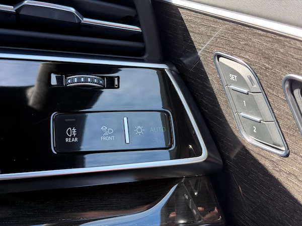 Used Audi Q8 2022 for sale - 76122698: Photo 17