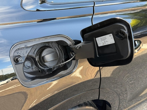 Used Audi Q8 2022 for sale - 76122698: Photo 35