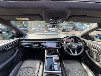 Used Audi Q8 2022 for sale - 76122698: Photo 3