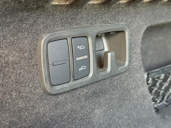 Used Audi Q8 2022 for sale - 76122698: Photo 48