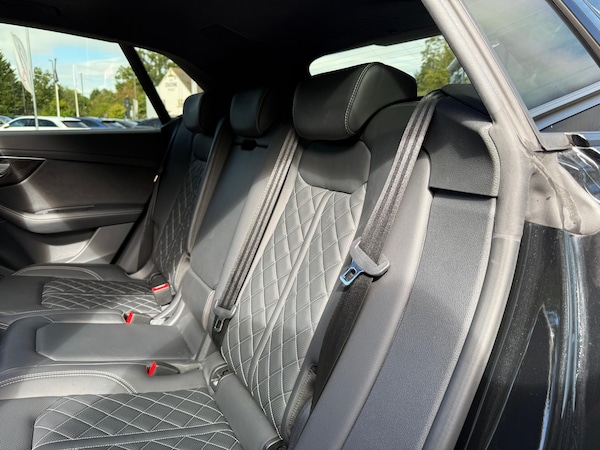 Used Audi Q8 2022 for sale - 76122698: Photo 53