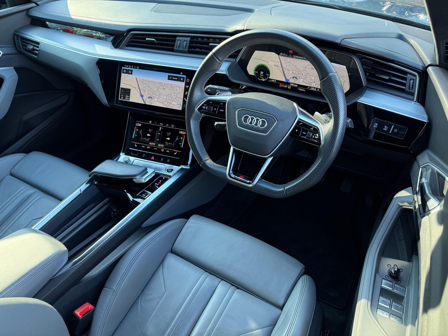 Used Audi e-tron 2022 for sale - 77496329: Photo 15