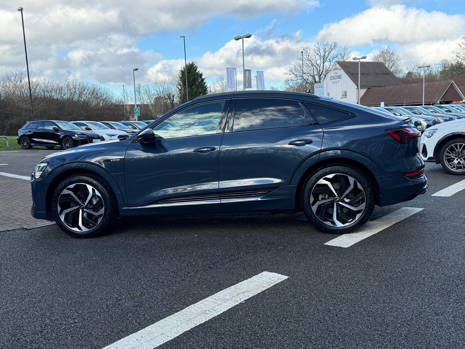 Used Audi e-tron 2022 for sale - 77496329: Photo 16