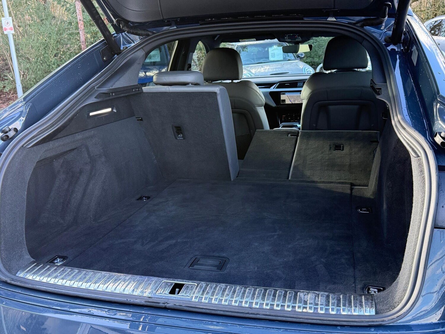 Used Audi e-tron 2022 for sale - 77496329: Photo 29