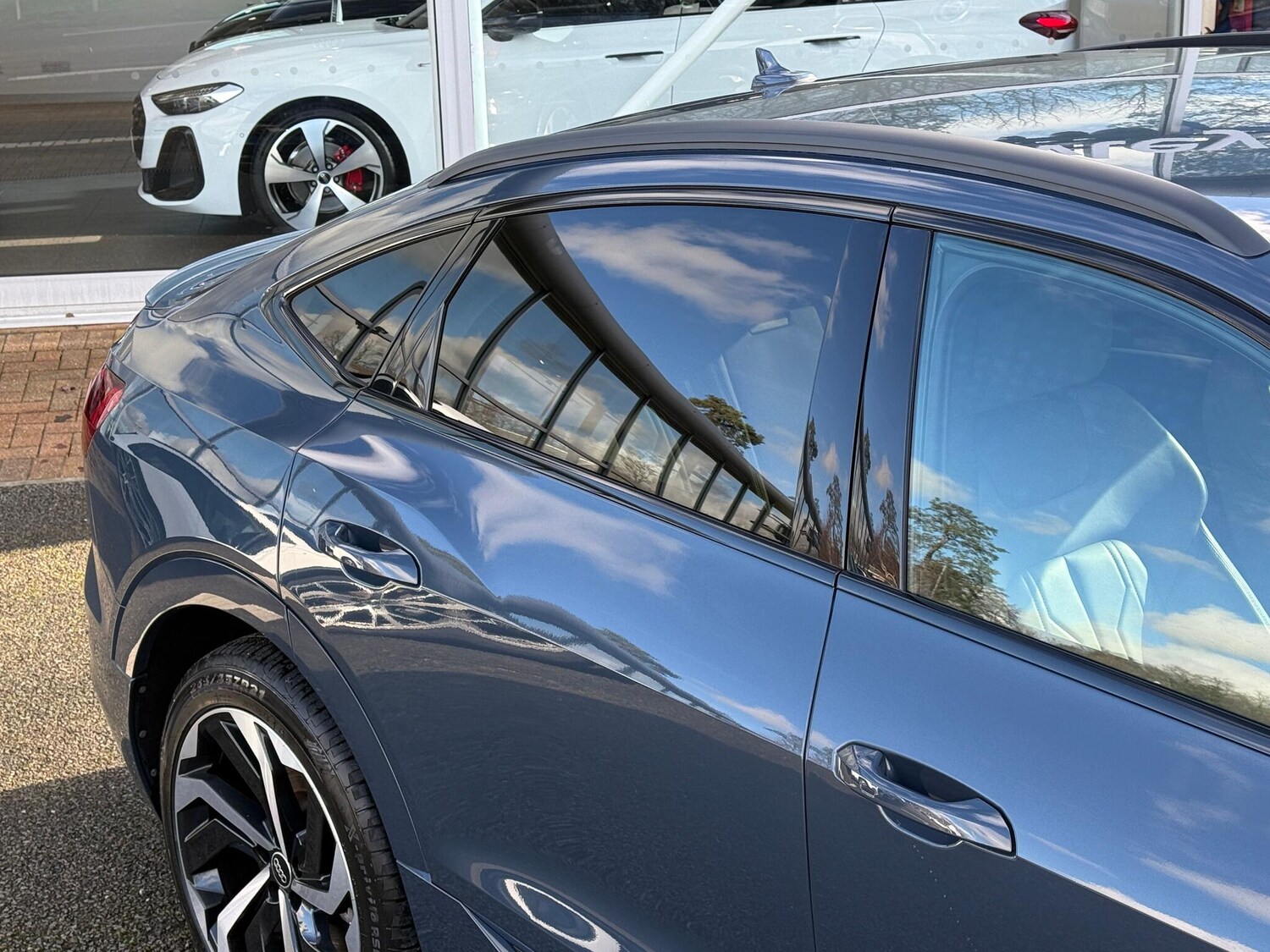 Used Audi e-tron 2022 for sale - 77496329: Photo 30