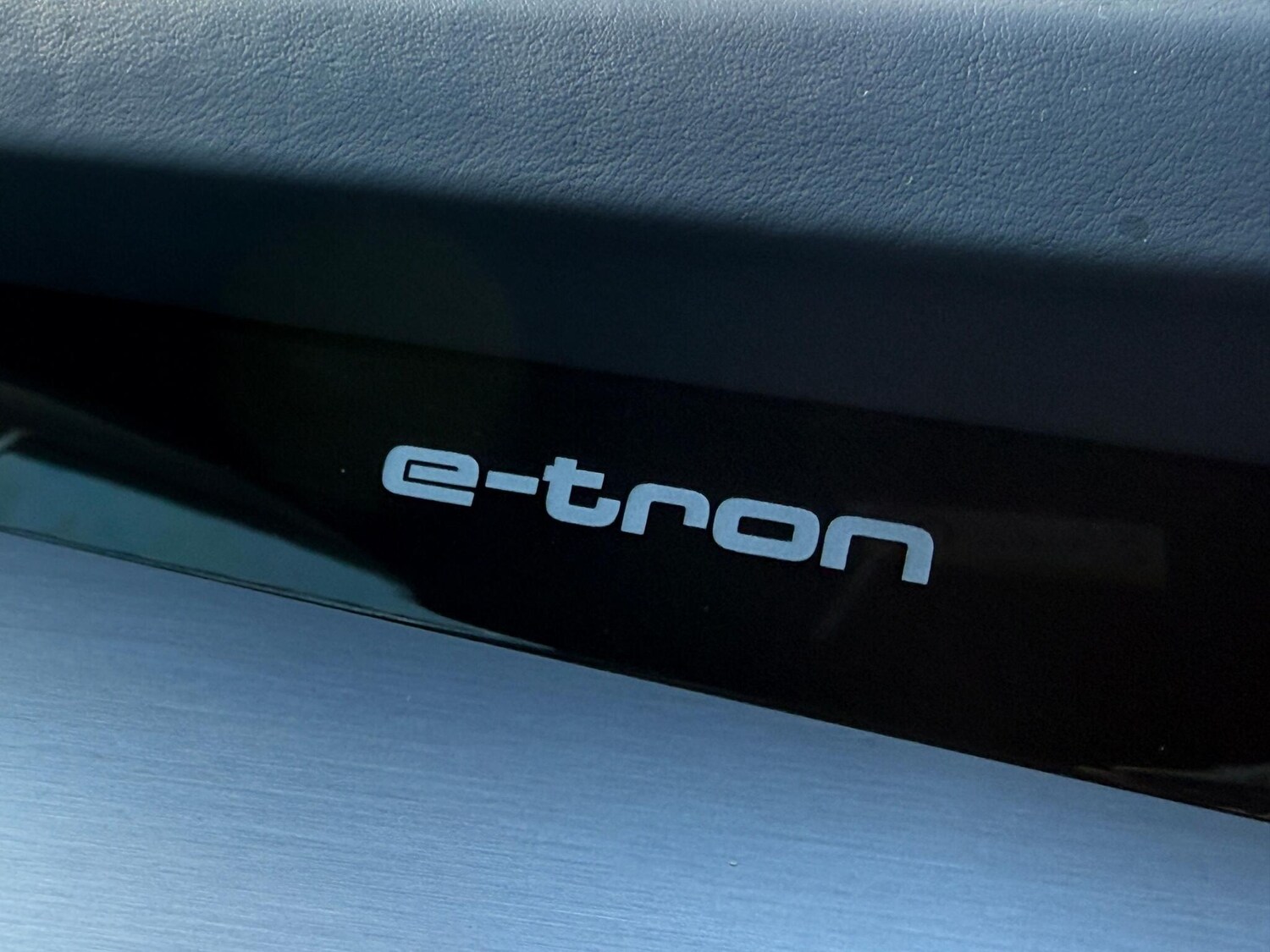 Used Audi e-tron 2022 for sale - 77496329: Photo 59