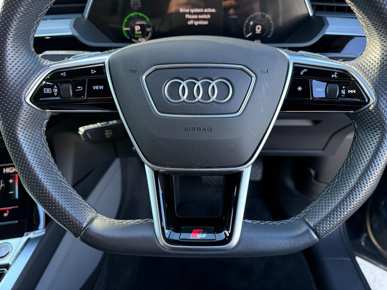 Used Audi e-tron 2022 for sale - 77496329: Photo 65