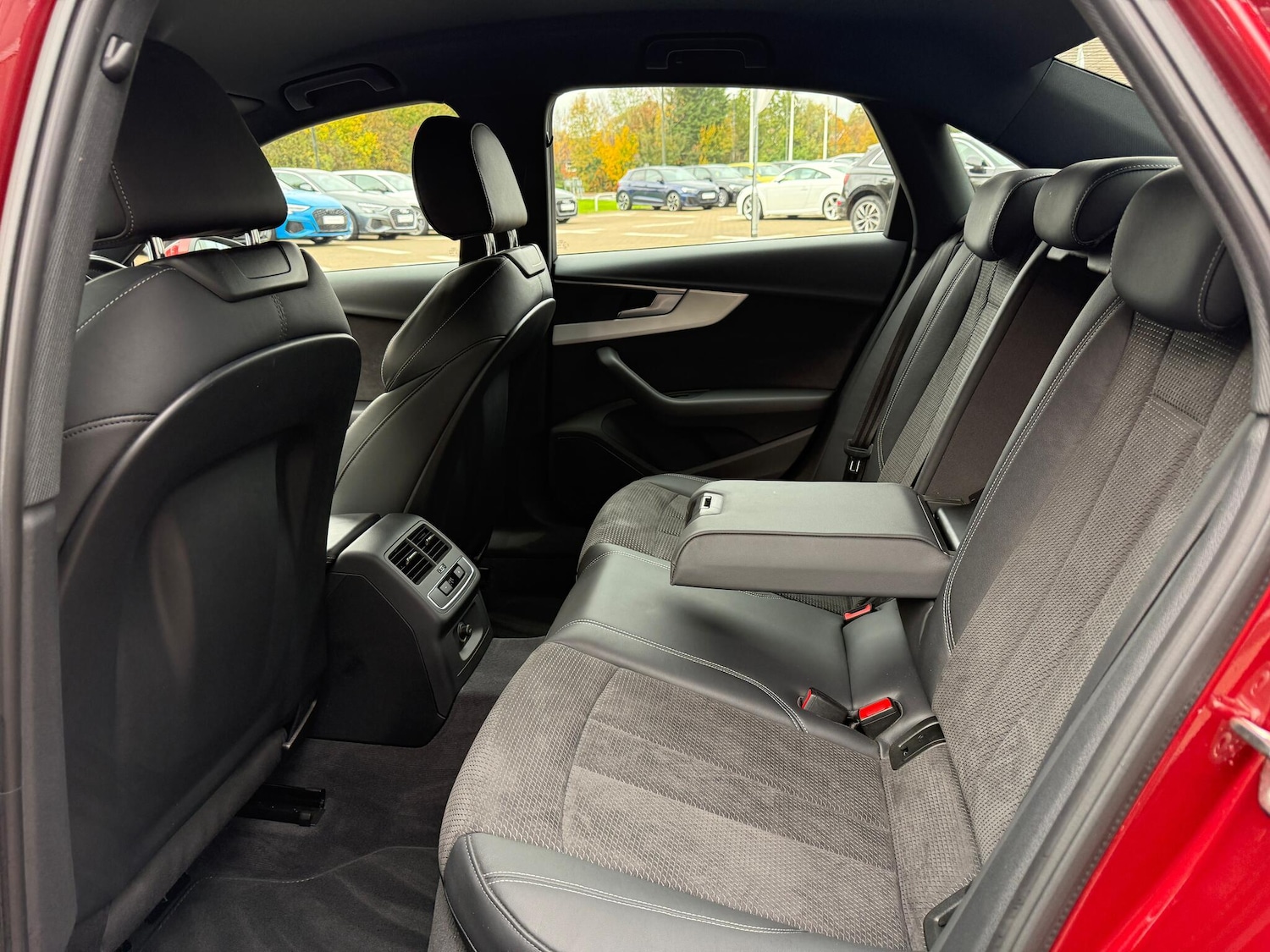 Used Audi A4 2019 for sale - 76499468: Photo 46