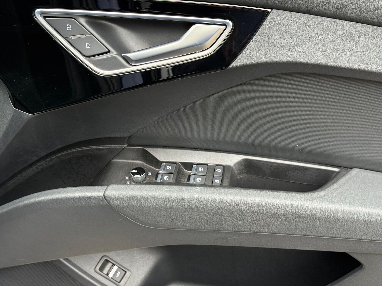 Used Audi Q4 e-tron 2021 for sale - 76473334: Photo 47