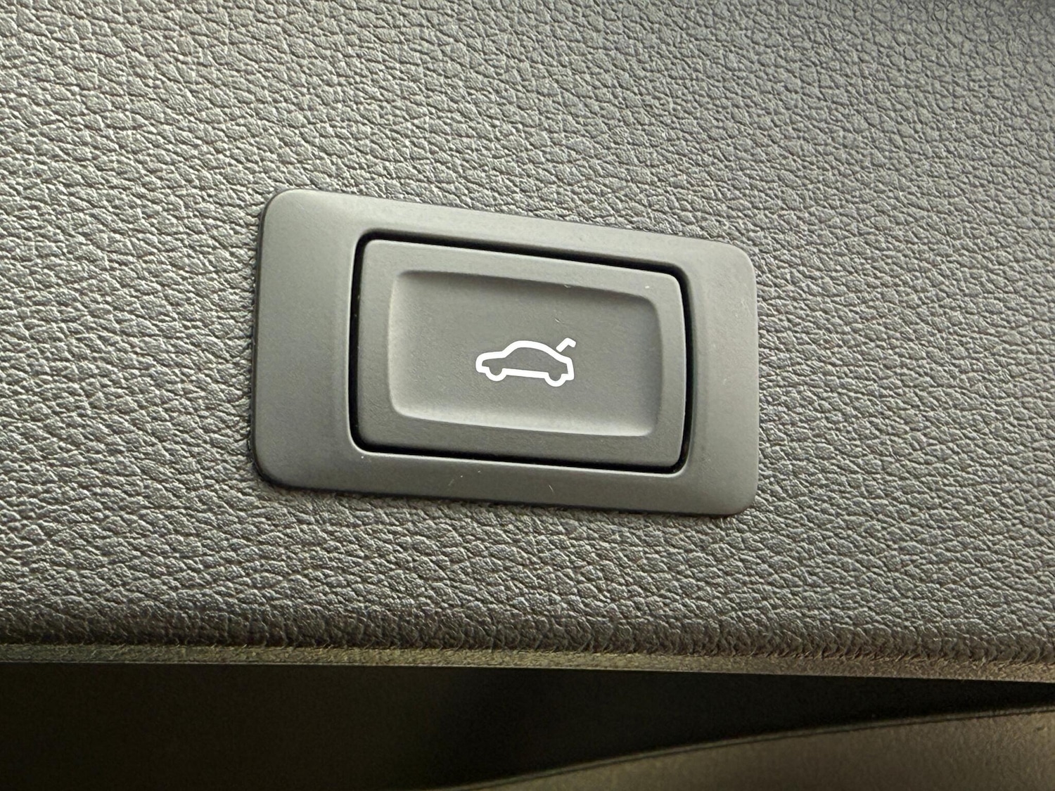 Used Audi Q2 2023 for sale - 76688938: Photo 33