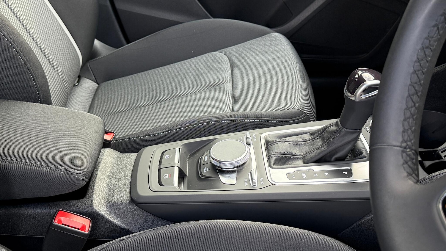 Used Audi Q2 2023 for sale - 76688938: Photo 40