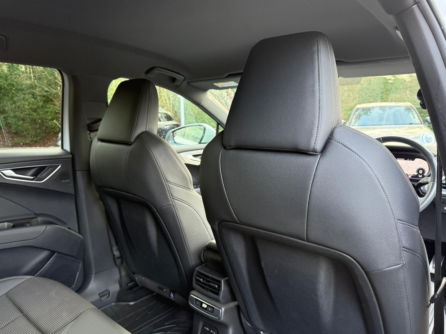 Used Audi Q4 e-tron 2022 for sale - 77230572: Photo 12