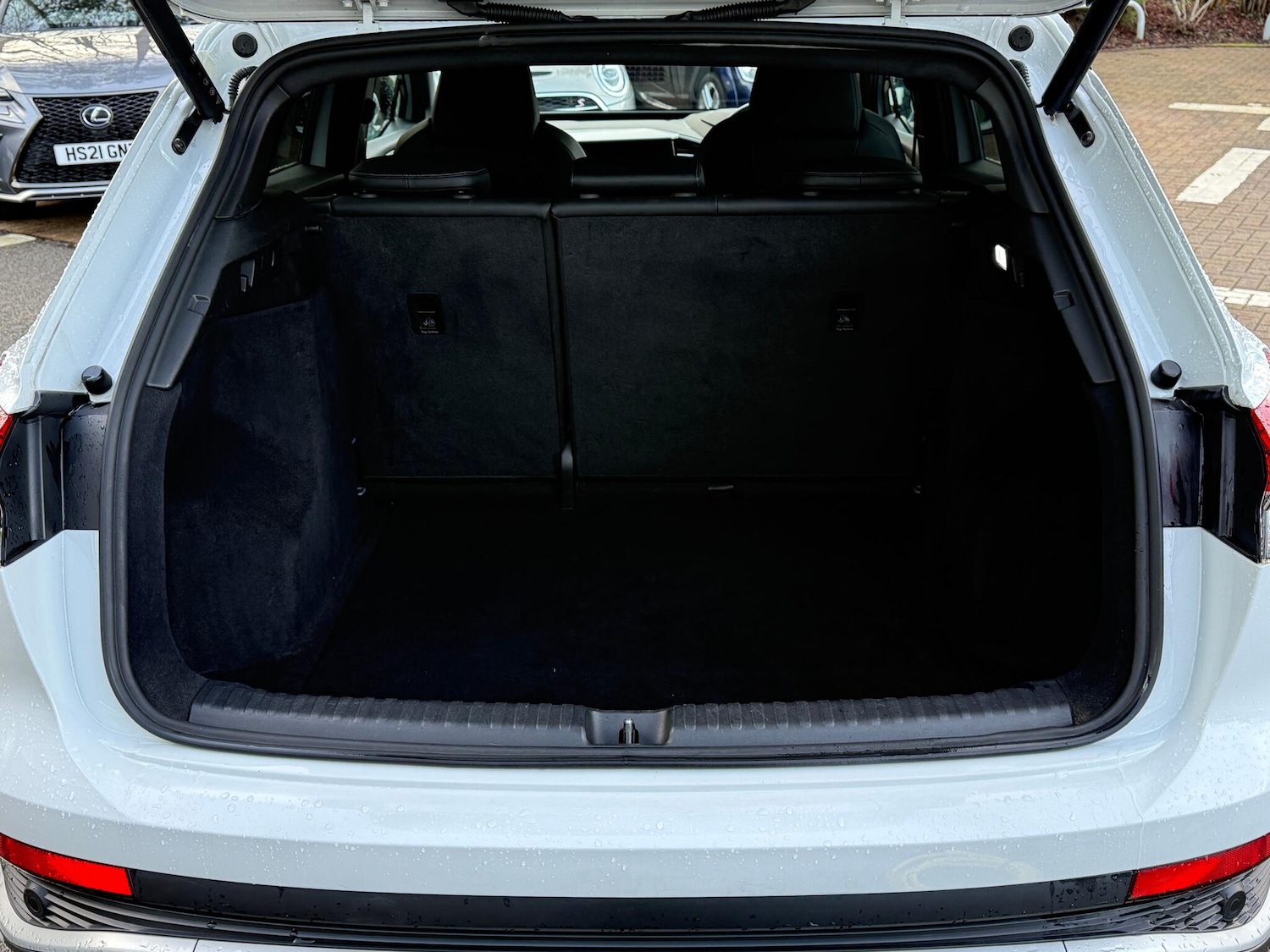 Used Audi Q4 e-tron 2022 for sale - 77230572: Photo 34