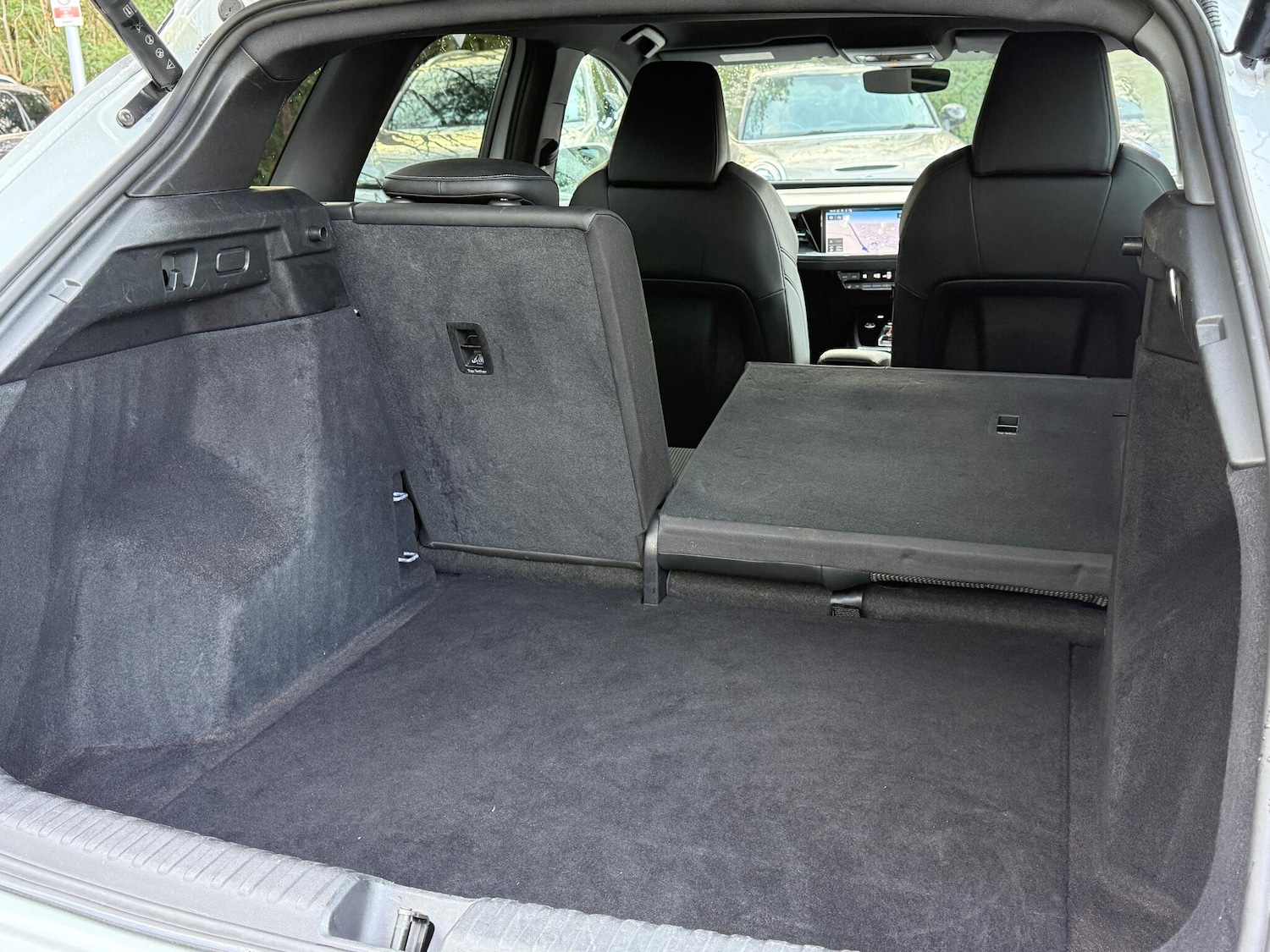 Used Audi Q4 e-tron 2022 for sale - 77230572: Photo 36