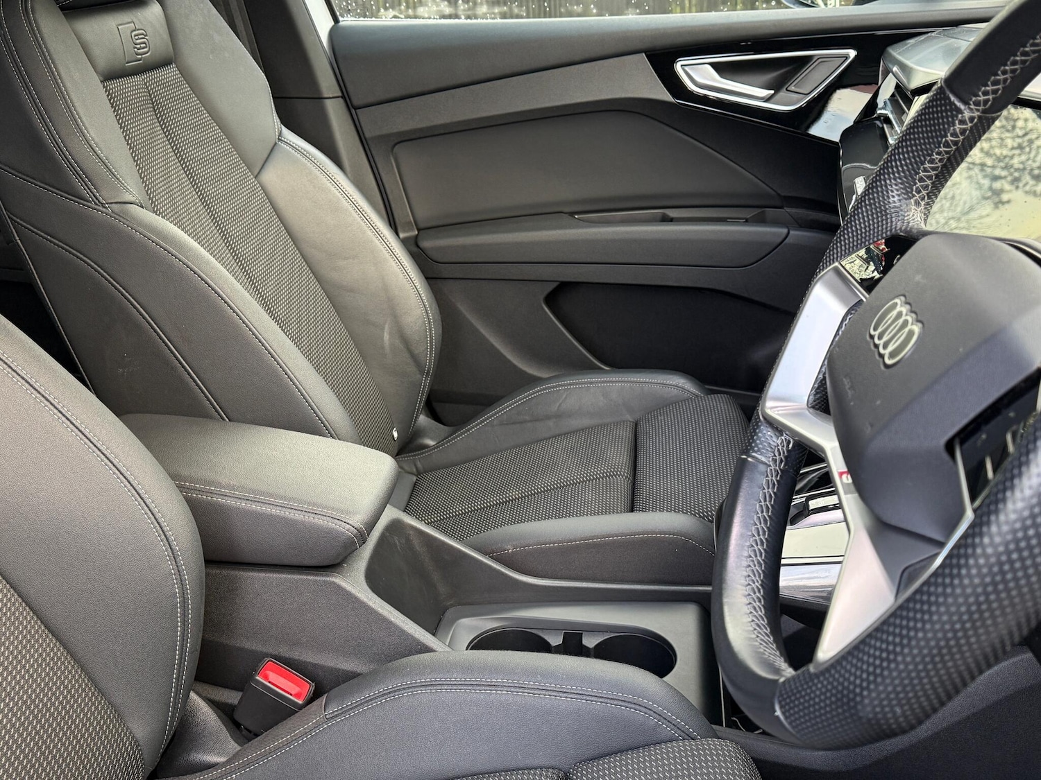 Used Audi Q4 e-tron 2022 for sale - 77230572: Photo 45