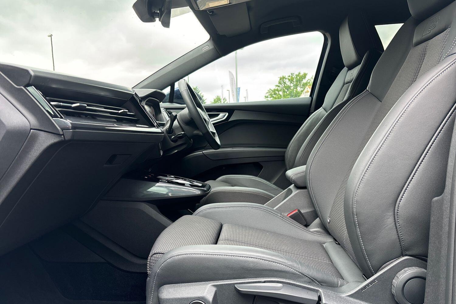 Used Audi Q4 e-tron 2023 for sale - 76371085: Photo 27