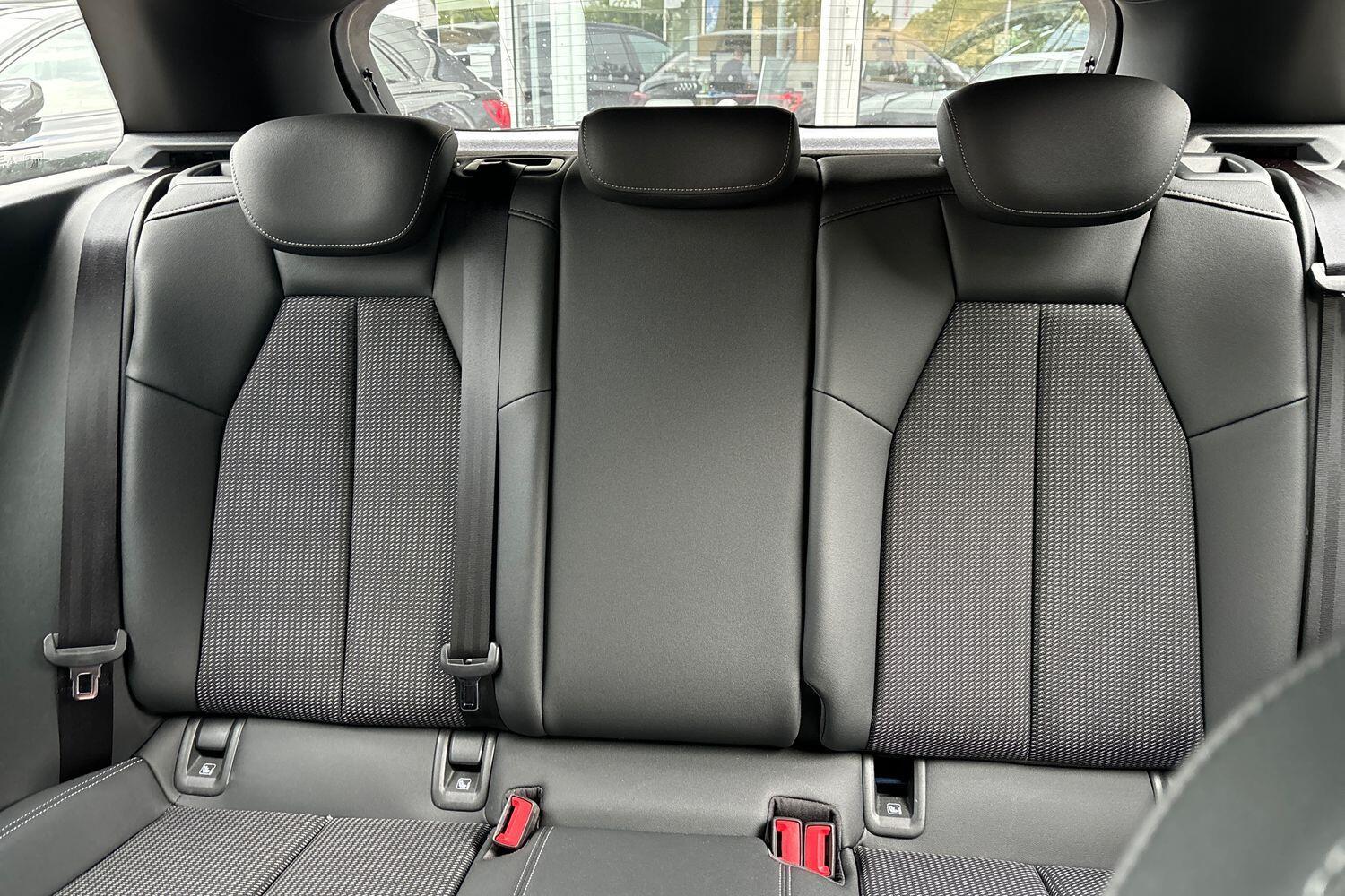 Used Audi Q4 e-tron 2023 for sale - 76371085: Photo 30