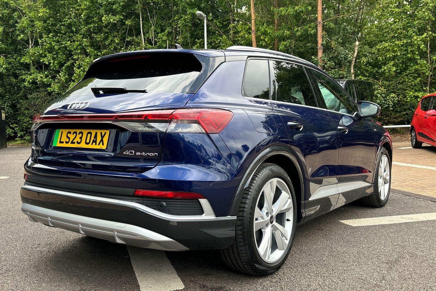 Used Audi Q4 e-tron 2023 for sale - 76371085: Photo 6