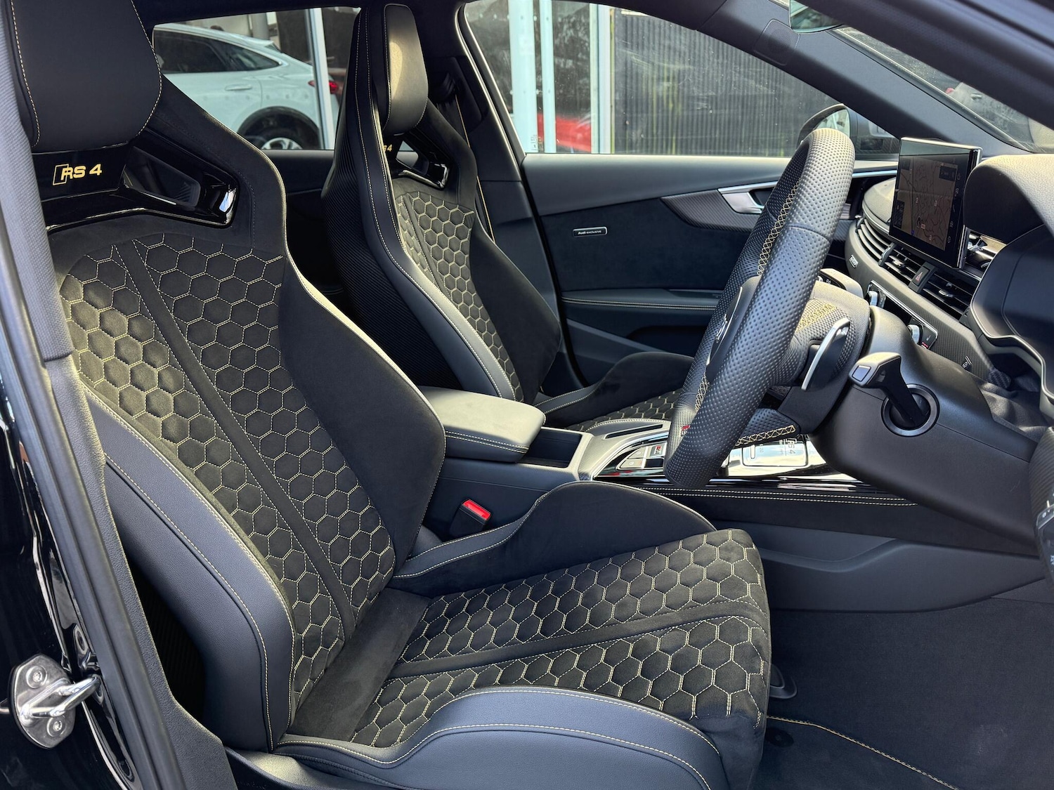 Used Audi RS4 2025 for sale - 77119965: Photo 13