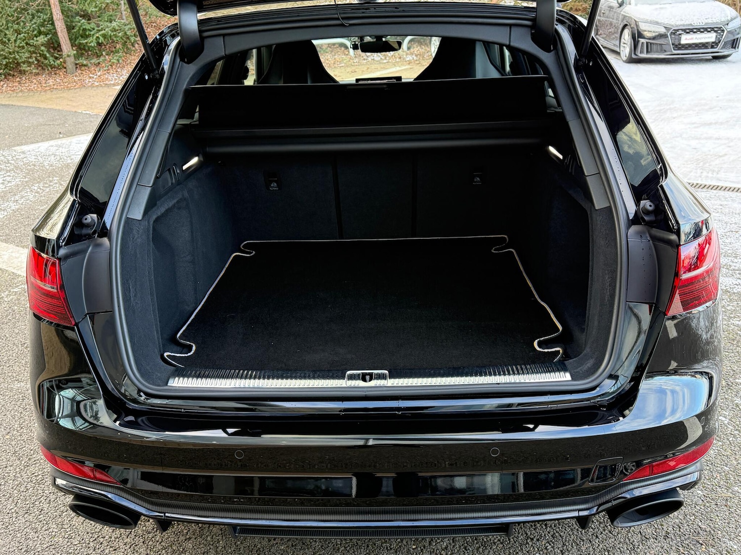 Used Audi RS4 2025 for sale - 77119965: Photo 37