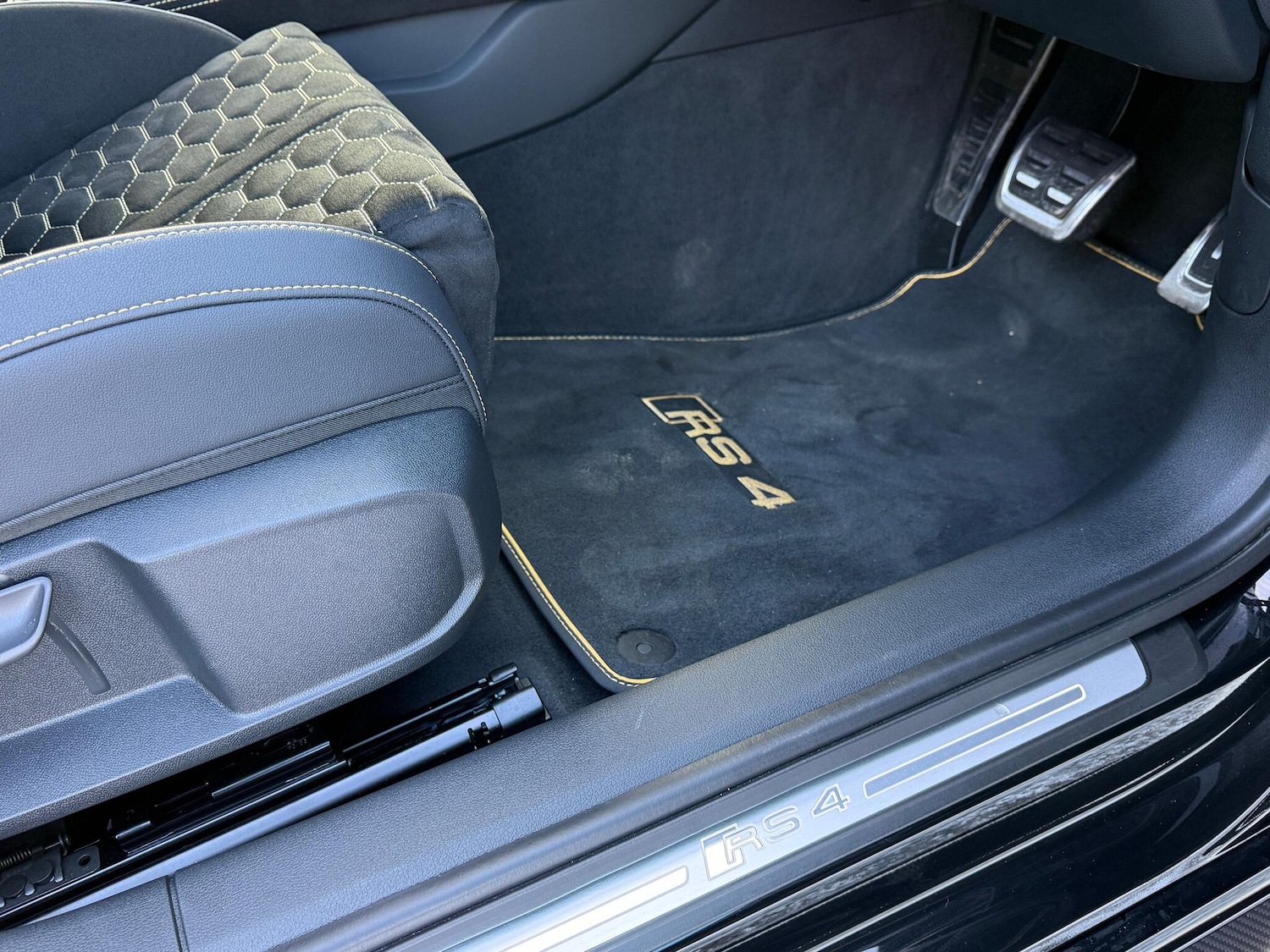 Used Audi RS4 2025 for sale - 77119965: Photo 74