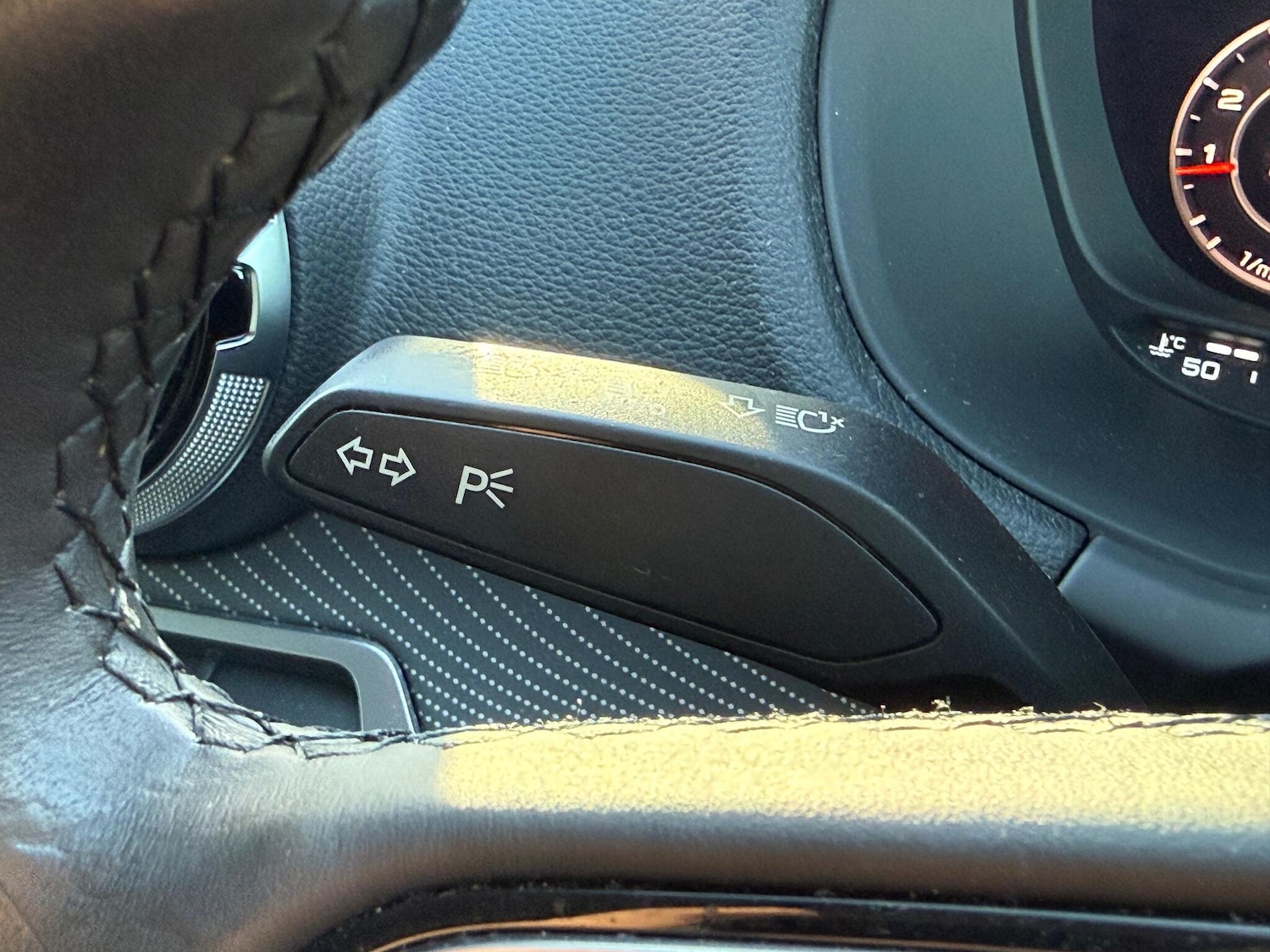 Used Audi Q2 2022 for sale - 76899238: Photo 54