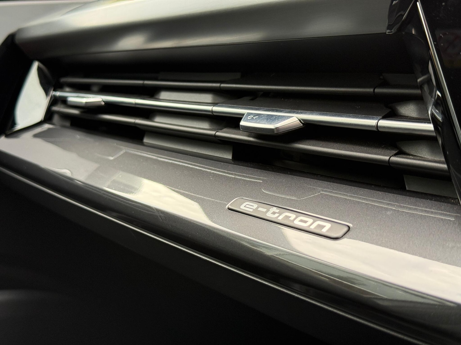 Used Audi Q4 e-tron 2021 for sale - 76484970: Photo 21