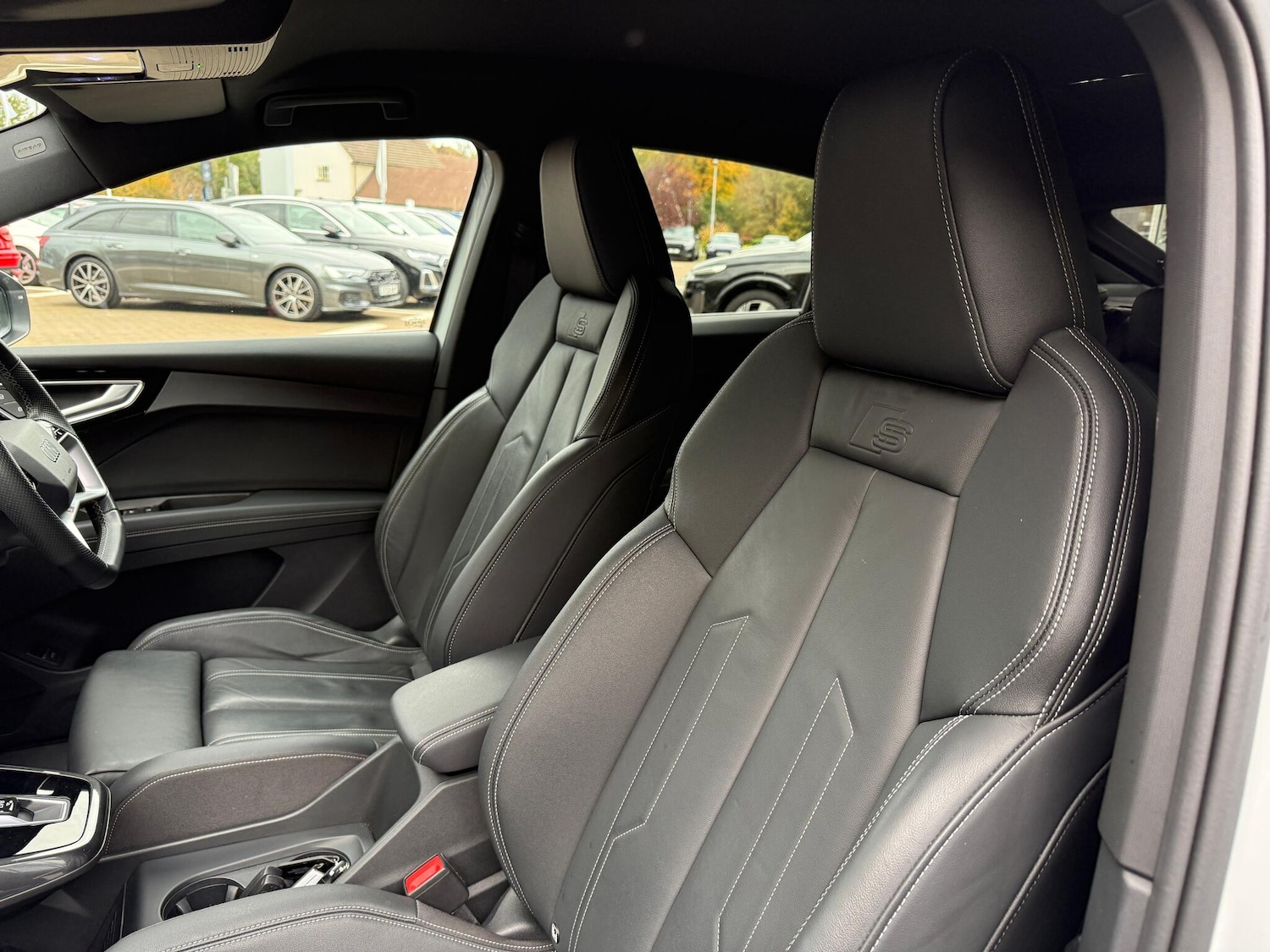 Used Audi Q4 e-tron 2021 for sale - 76484970: Photo 51