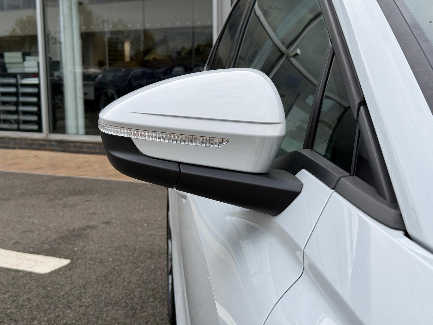 Used Audi Q4 e-tron 2021 for sale - 76484970: Photo 7