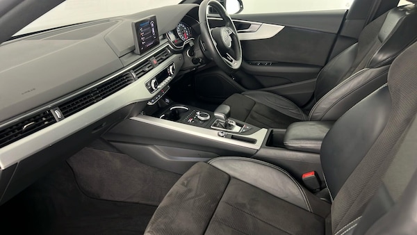 Used Audi A5 2019 for sale - 76289933: Photo 3