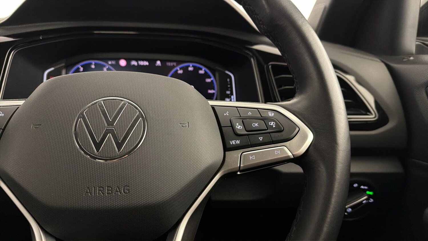 Used Volkswagen T-Roc 2024 for sale - 78009085: Photo 12