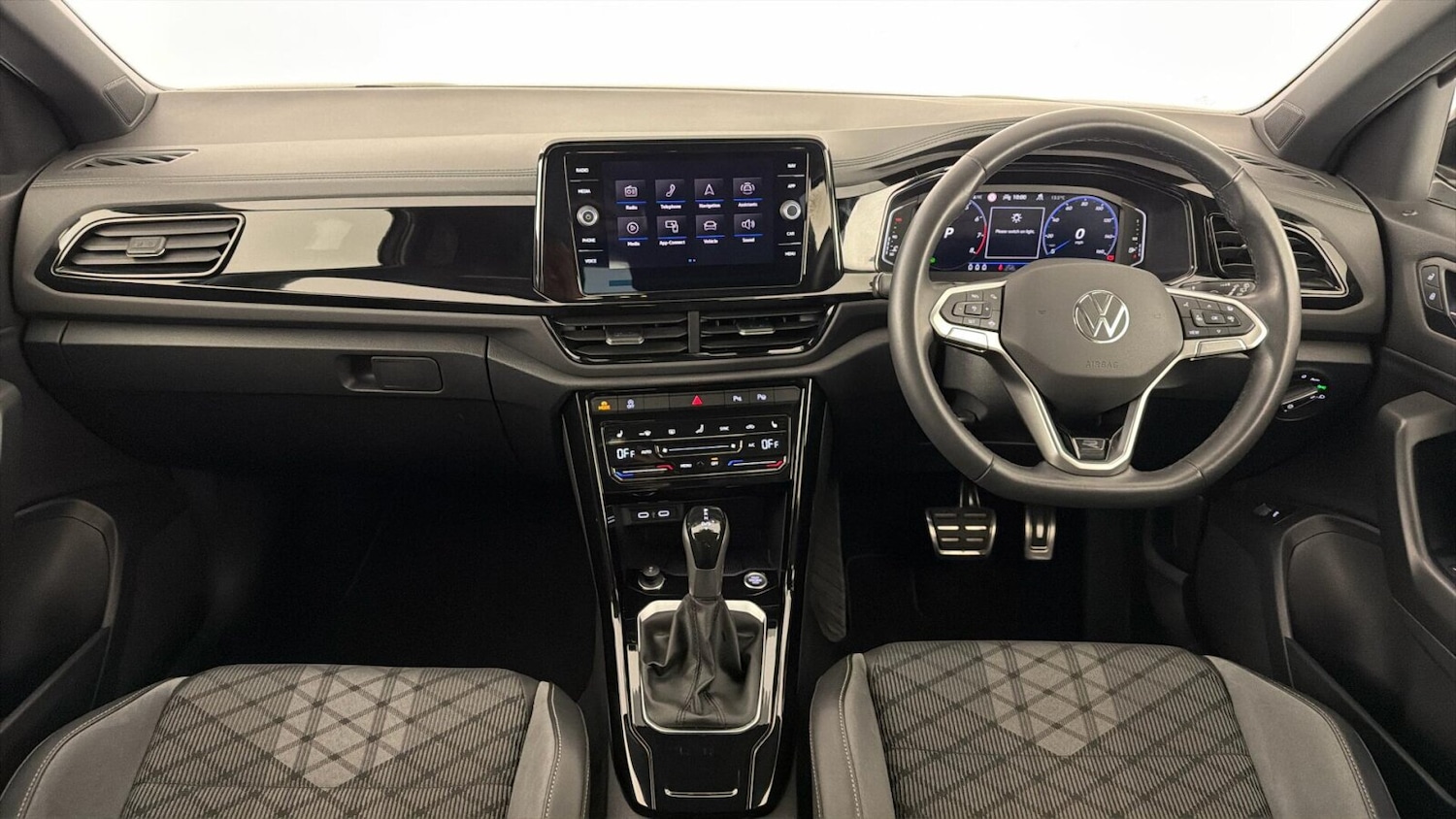 Used Volkswagen T-Roc 2024 for sale - 78009085: Photo 5