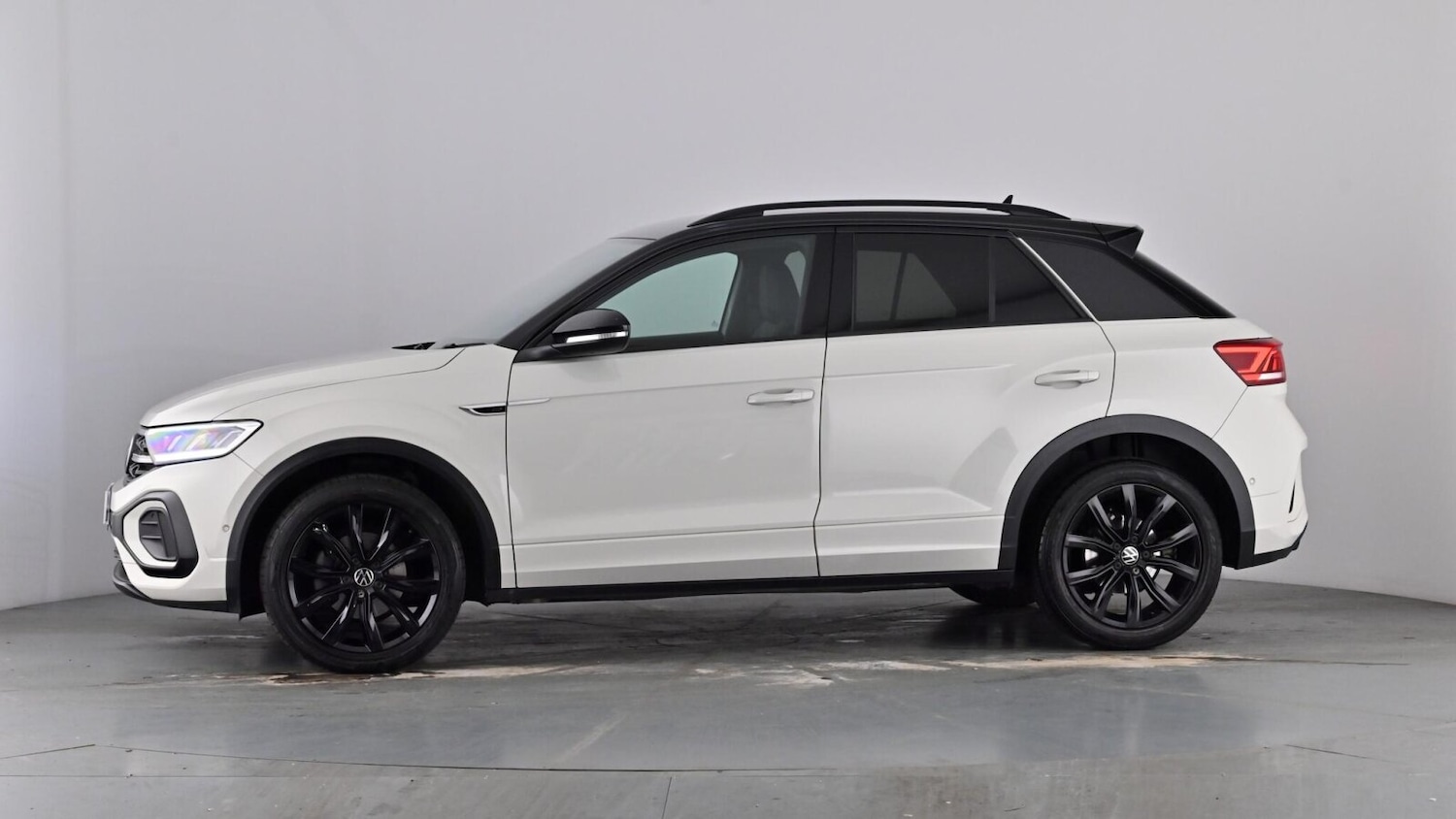 Used Volkswagen T-Roc 2024 for sale - 78009085: Photo 53