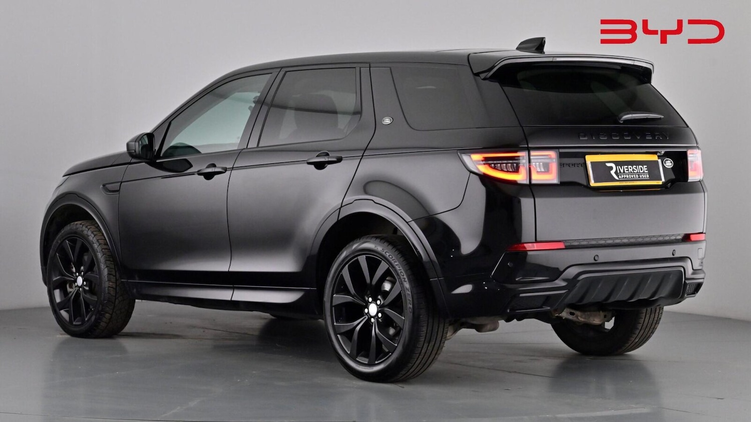 Used Land Rover Discovery Sport 2022 for sale - 77293402: Photo 2