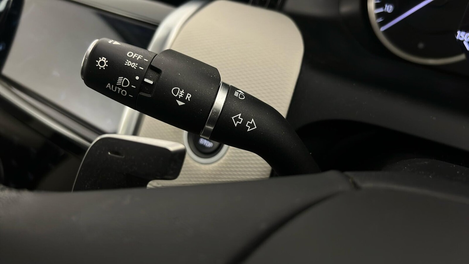 Used Land Rover Discovery Sport 2022 for sale - 77293402: Photo 38