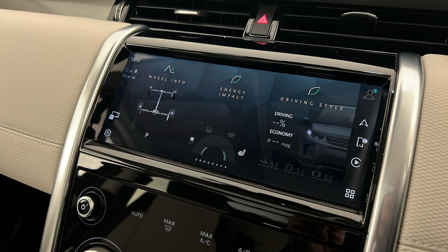 Used Land Rover Discovery Sport 2022 for sale - 77293402: Photo 43