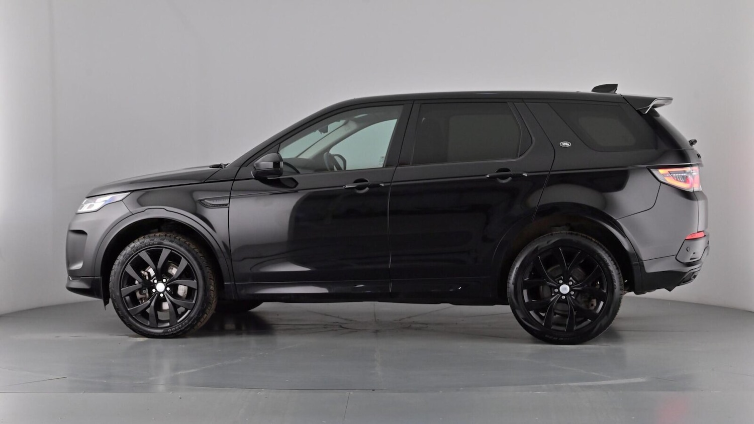 Used Land Rover Discovery Sport 2022 for sale - 77293402: Photo 62