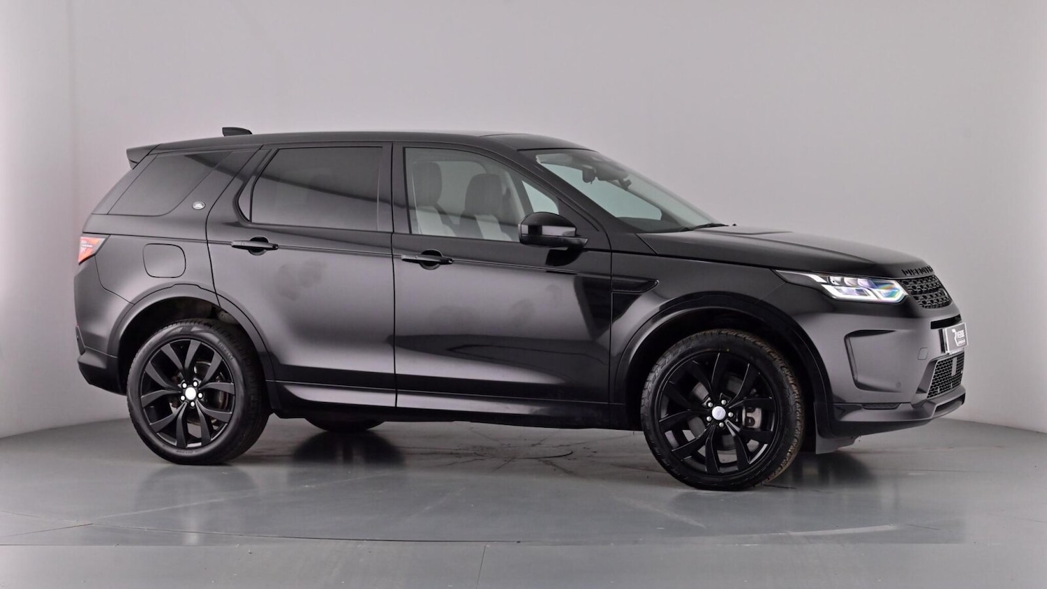Used Land Rover Discovery Sport 2022 for sale - 77293402: Photo 81
