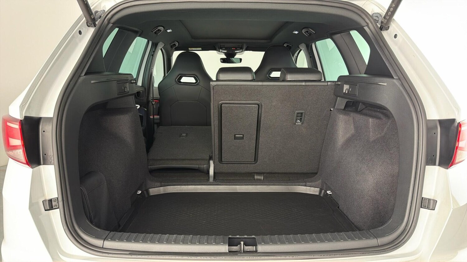 Used Cupra Ateca 2023 for sale - 78049783: Photo 29