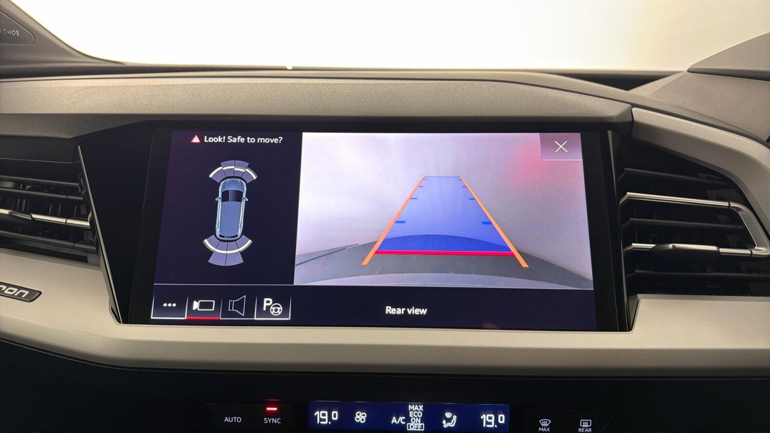 Used Audi Q4 e-tron 2022 for sale - 77673906: Photo 23