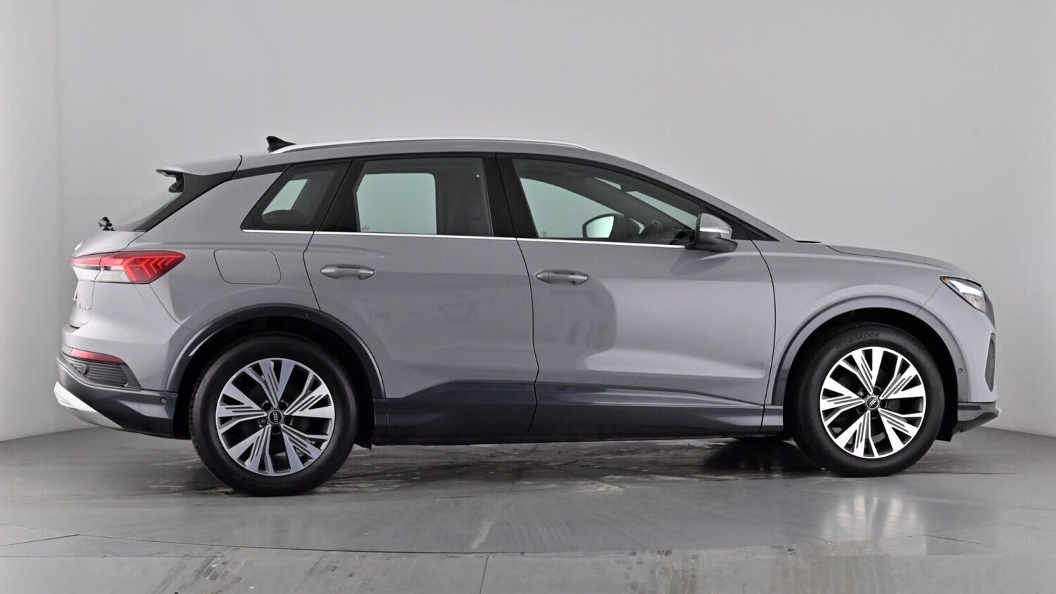 Used Audi Q4 e-tron 2022 for sale - 77673906: Photo 70