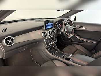 Used Mercedes-Benz GLA 2019 for sale - 78701138: Photo