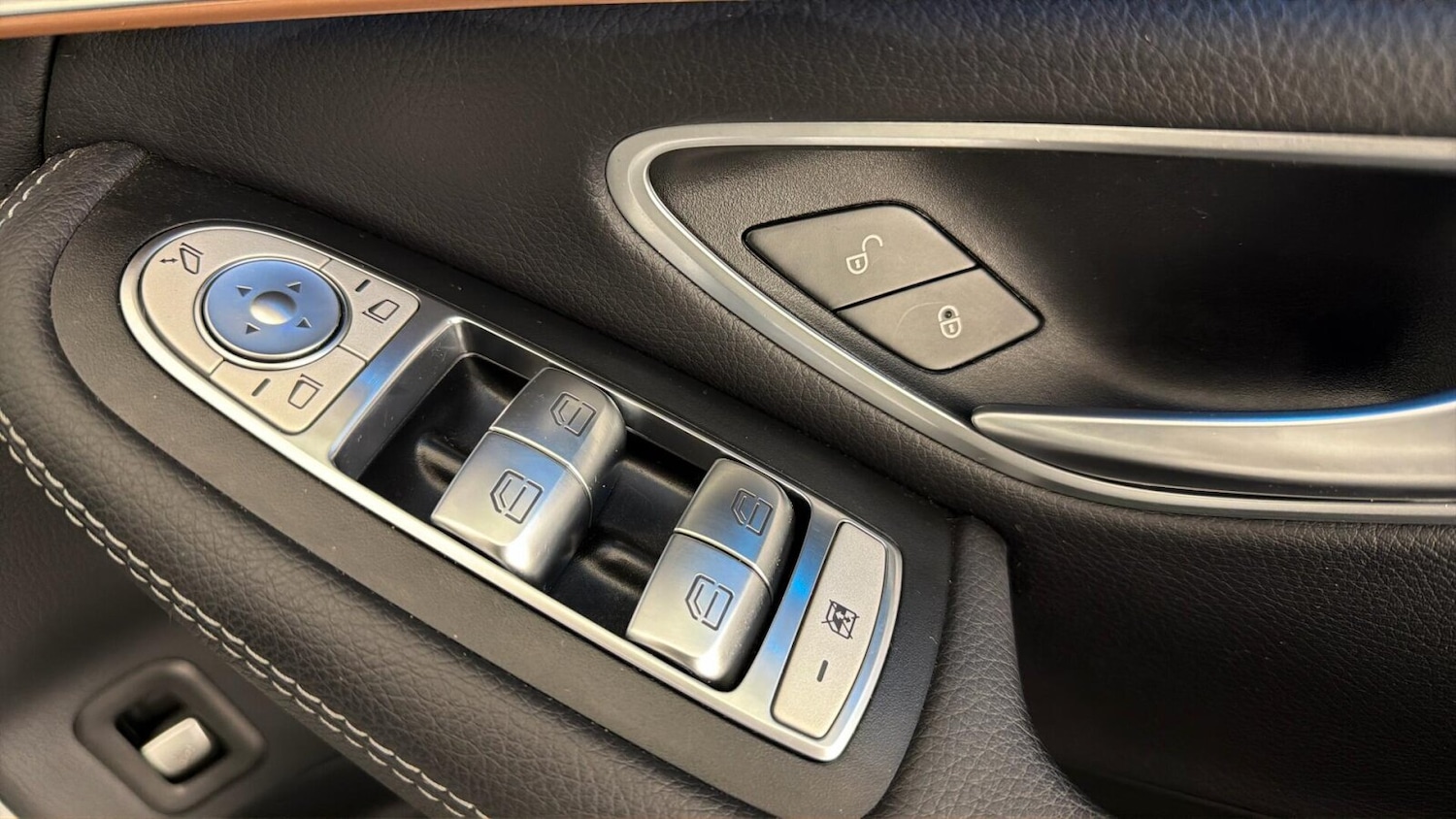 Used Mercedes-Benz EQC 2022 for sale - 77434868: Photo 36