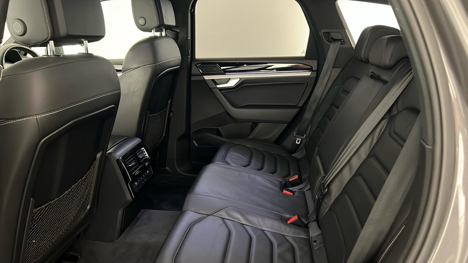 Used Volkswagen Touareg 2019 for sale - 77293455: Photo 20