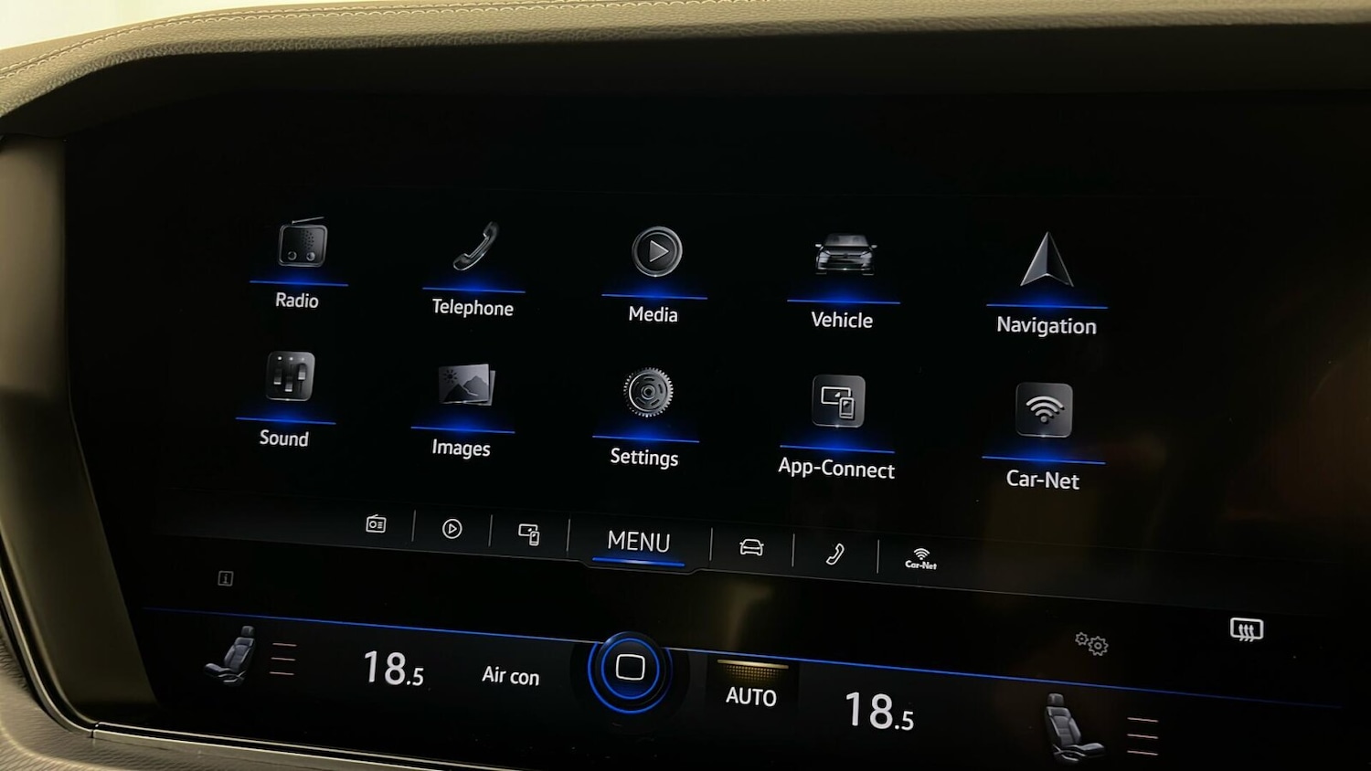 Used Volkswagen Touareg 2019 for sale - 77293455: Photo 40